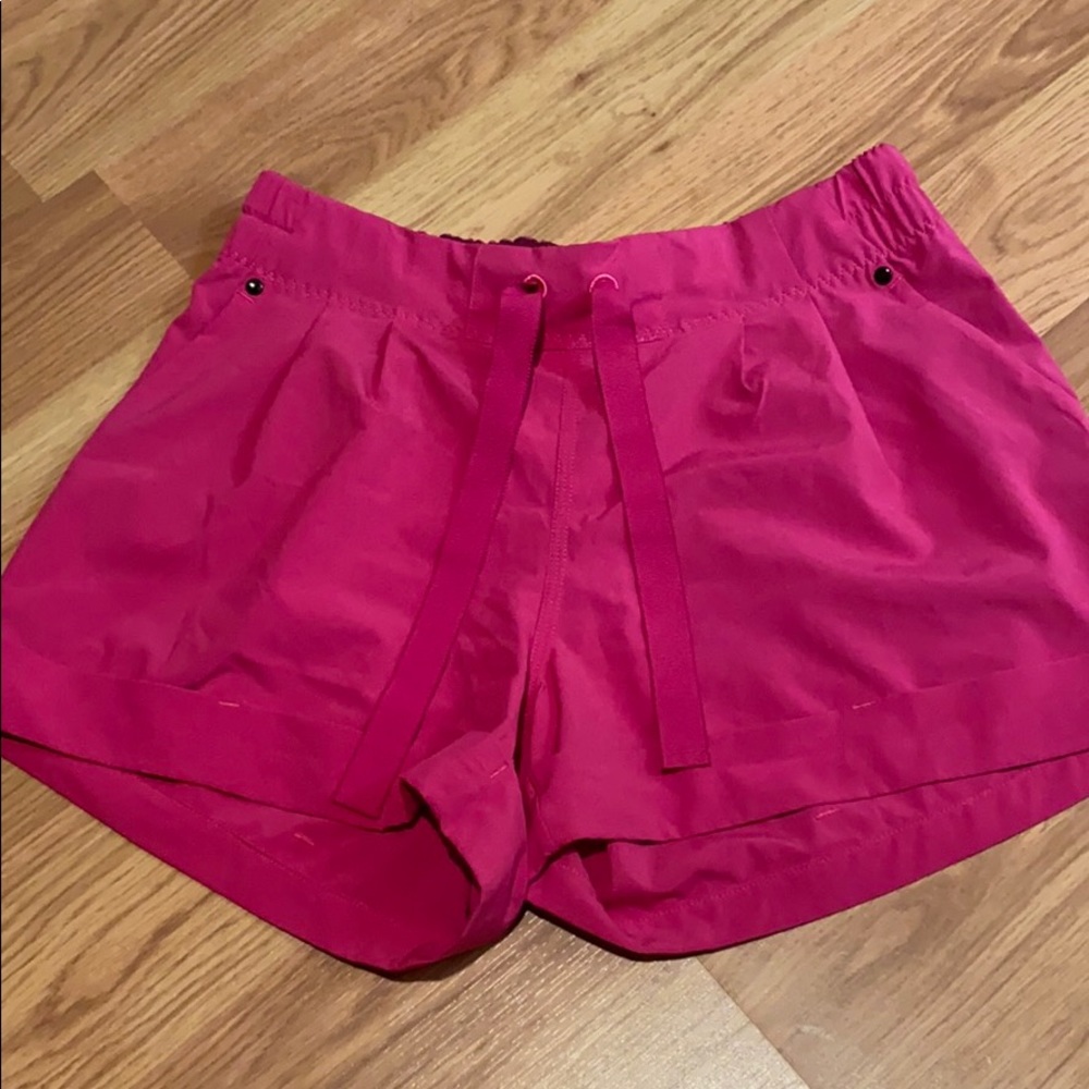 Lulu lemon shorts!!